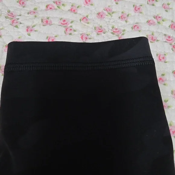 Lululemon camo leggings - Picture 6 of 16